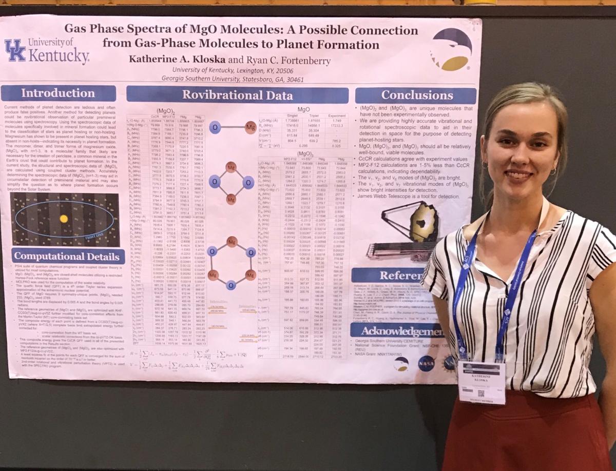 Katie Kloska presenting her poster at ACS meeting in New Orleans