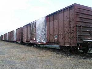 Fumigating railroad cars