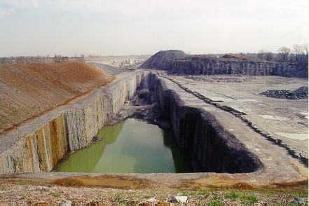 Bourbon limestone quarry, Bourbon County