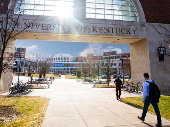 Students walking underneath UK pedway.